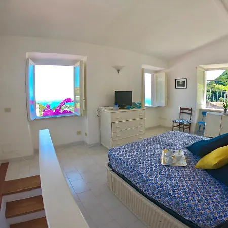 Hébergement de vacances La Bougainvillea *